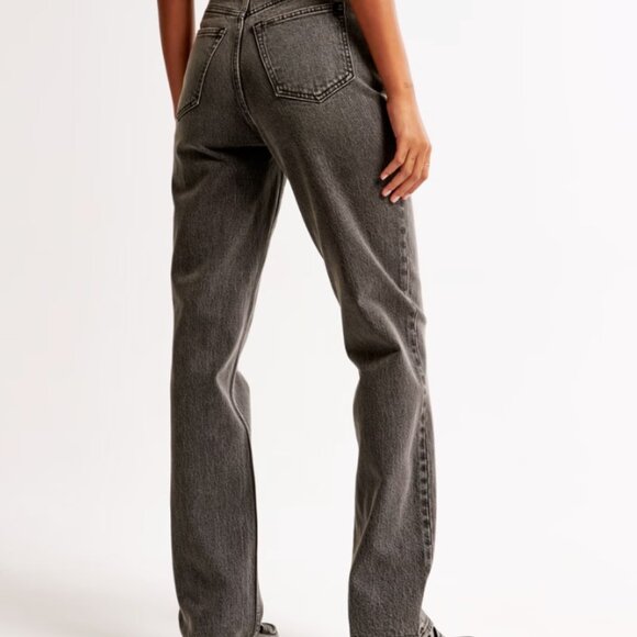 Abercrombie Ultra High Rise 90s Straight Jean - Picture 5 of 7